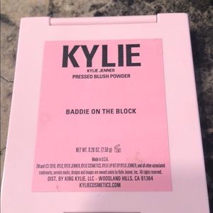 Kylie Cosmetics Makeup - Kylie Cosmetics Baddie on the Block blush. Kylie Cosmetics Makeup - Kylie Cosmetics Baddie on the Block blush.